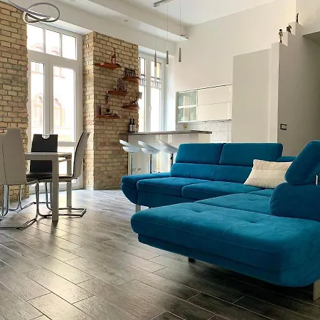 Vivi 2 Apartmán *
