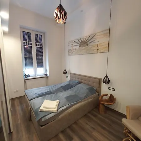 Vivi 2 Apartmán *